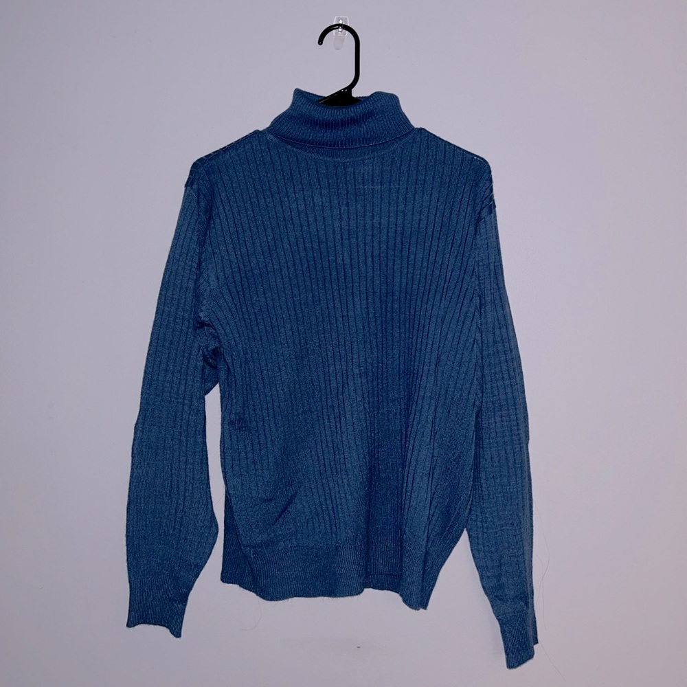 Vintage turtleneck